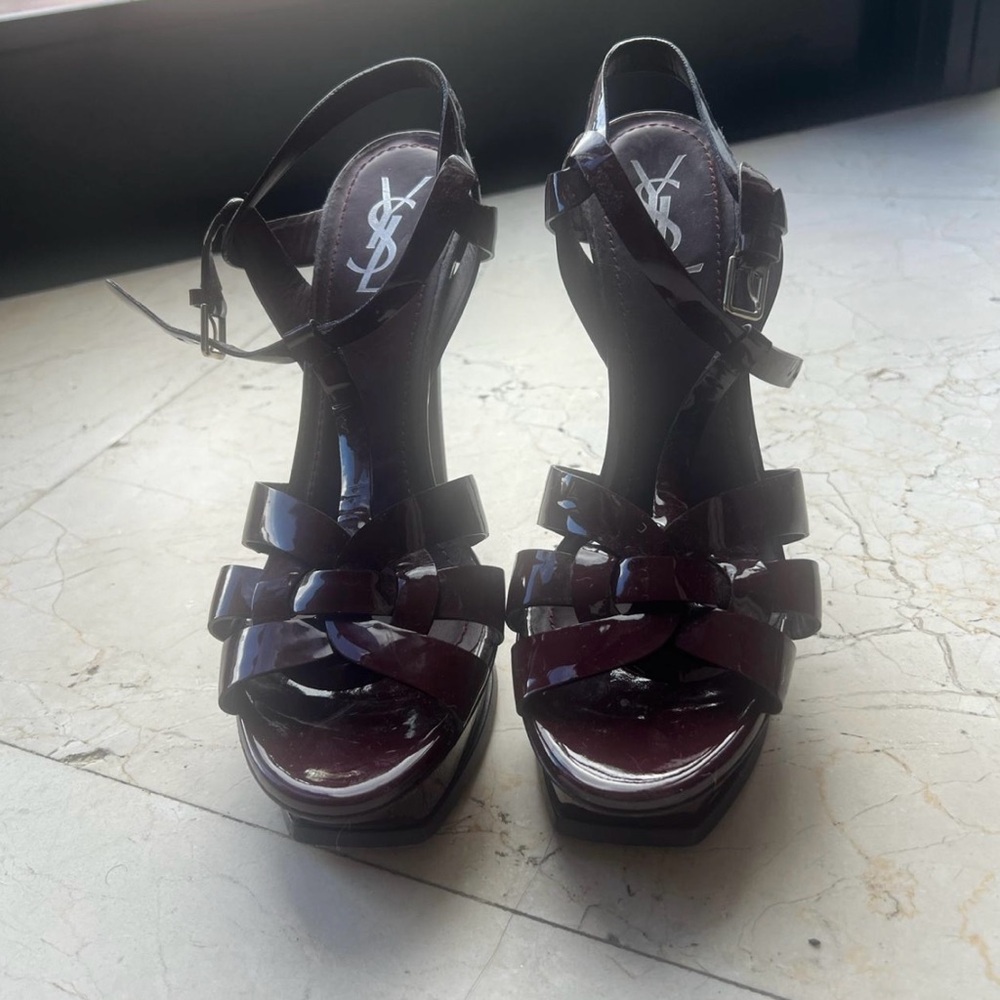 Yves Saint Laurent Women's Burgundy patent tribute heels
